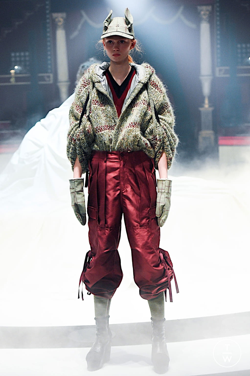 Fashion Week Paris Fall/Winter 2020 look 5 de la collection Undercover menswear