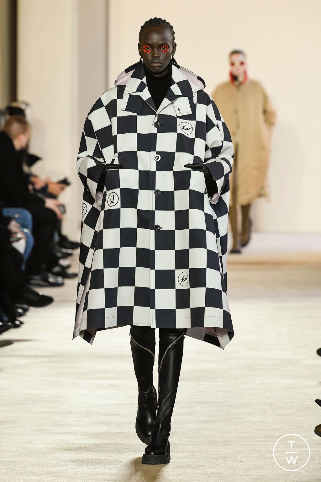 Fashion Week Paris Fall/Winter 2023 look 11 from the Undercover collection womenswear