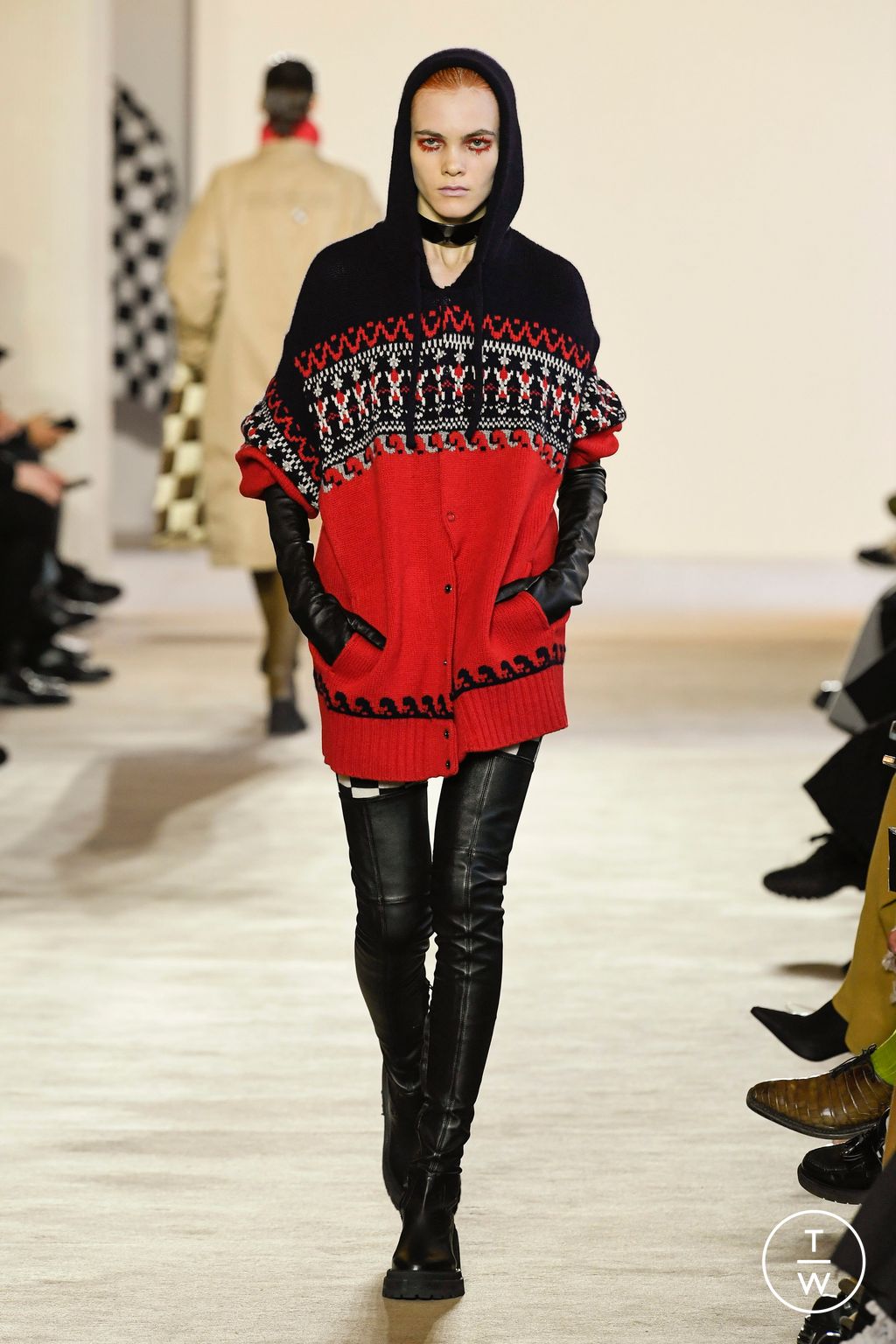Fashion Week Paris Fall/Winter 2023 look 14 de la collection Undercover womenswear