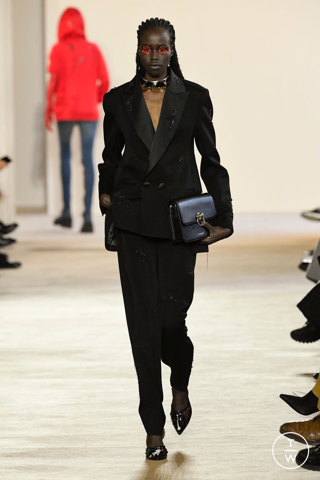 Fashion Week Paris Fall/Winter 2023 look 26 de la collection Undercover womenswear