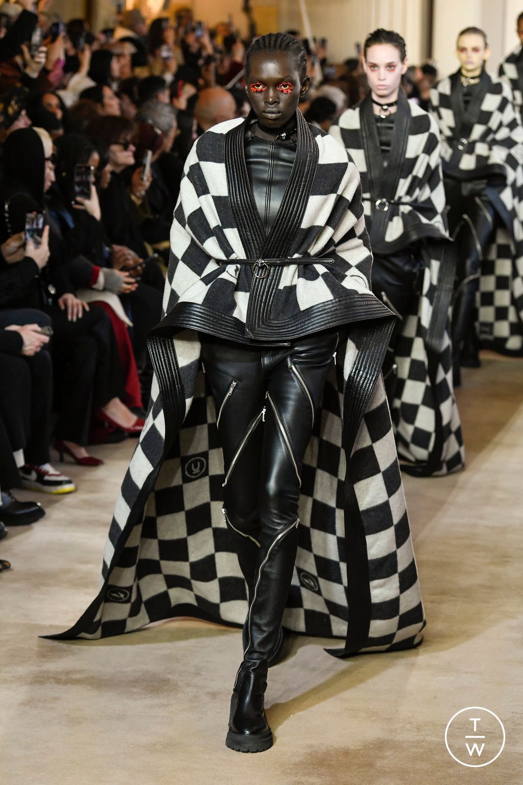Fashion Week Paris Fall/Winter 2023 look 47 from the Undercover collection womenswear