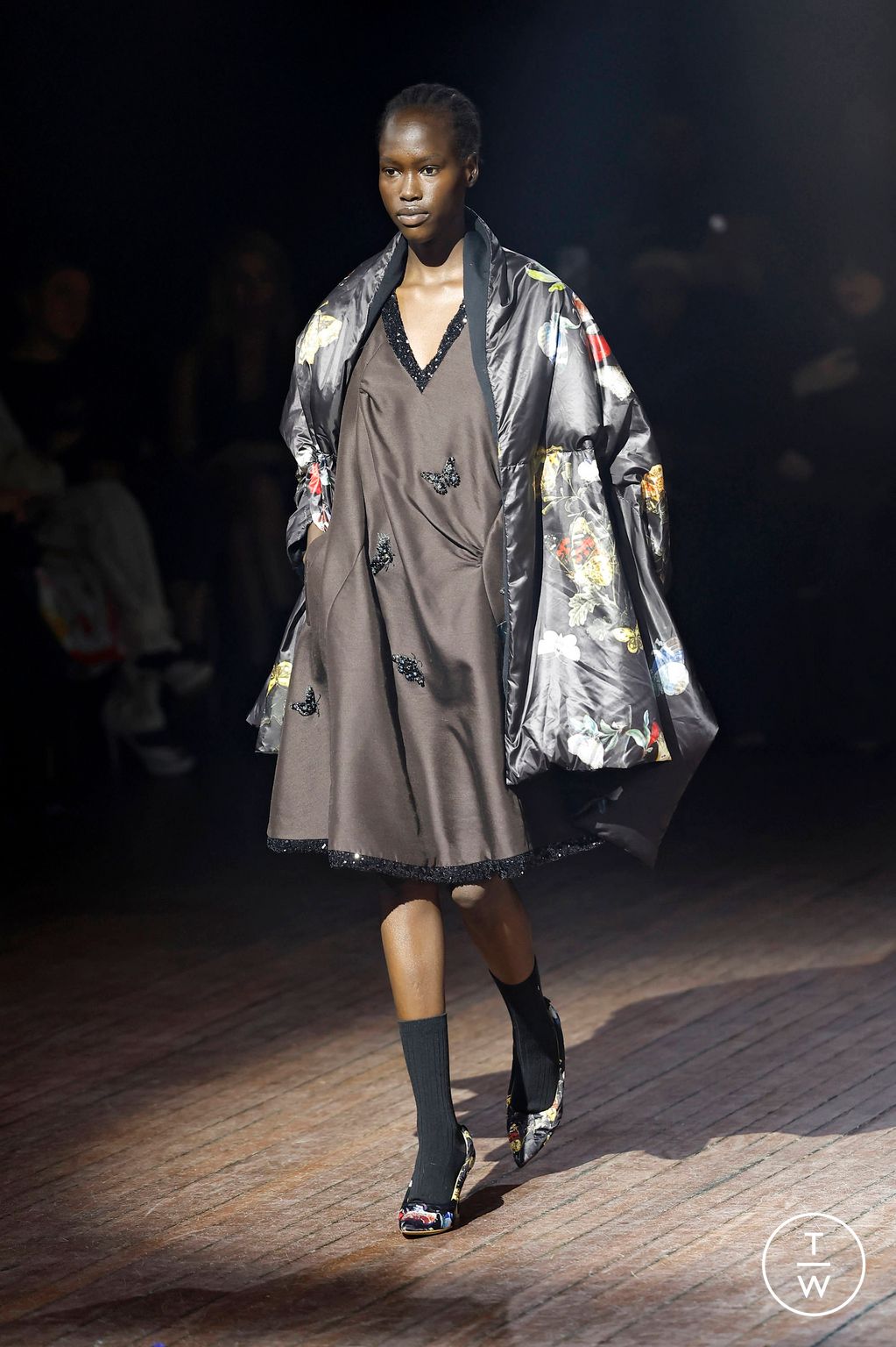 Fashion Week Paris Fall/Winter 2025 look 36 from the Undercover collection womenswear