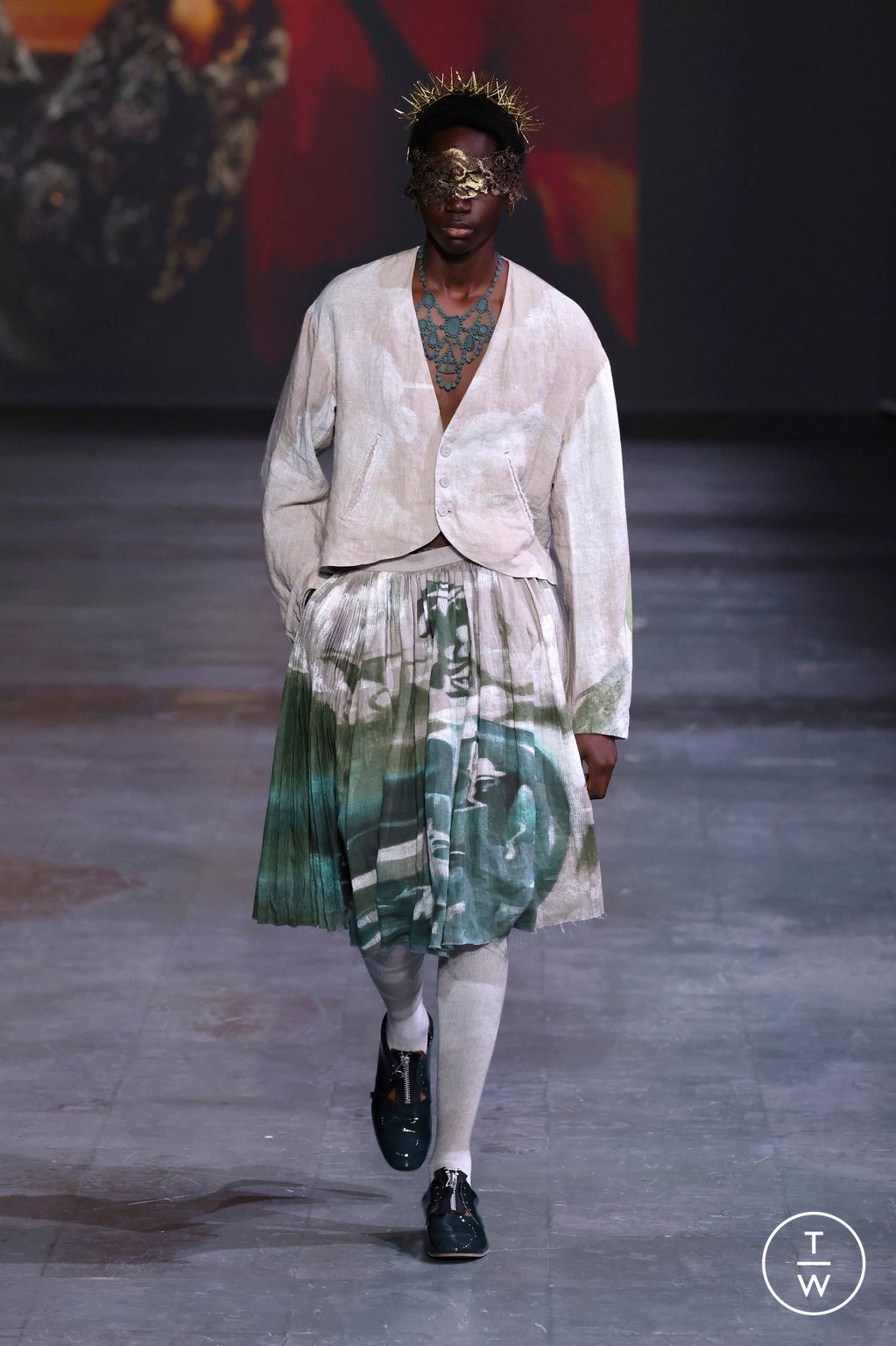 Fashion Week Paris Spring-Summer 2025 look 51 from the Undercover collection menswear