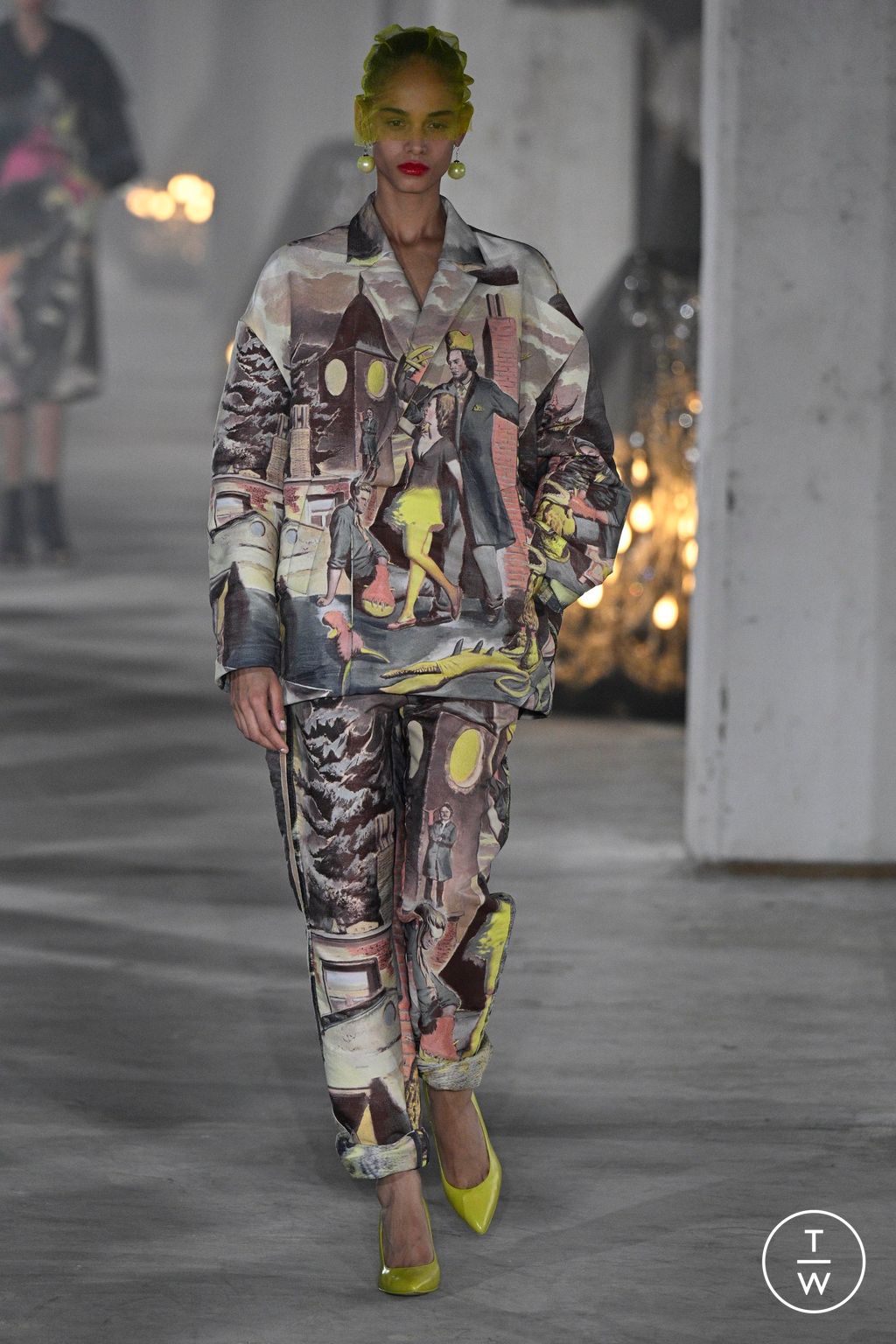 Fashion Week Paris Spring/Summer 2024 look 24 from the Undercover collection womenswear