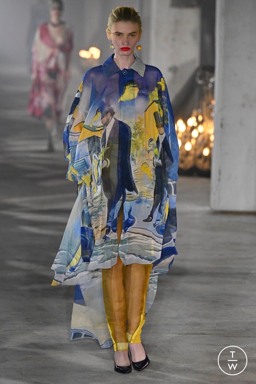 Fashion Week Paris Spring/Summer 2024 look 31 from the Undercover collection womenswear