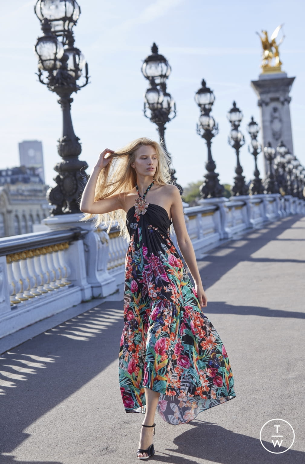 Fashion Week Paris Spring/Summer 2022 look 7 de la collection Emanuel Ungaro womenswear