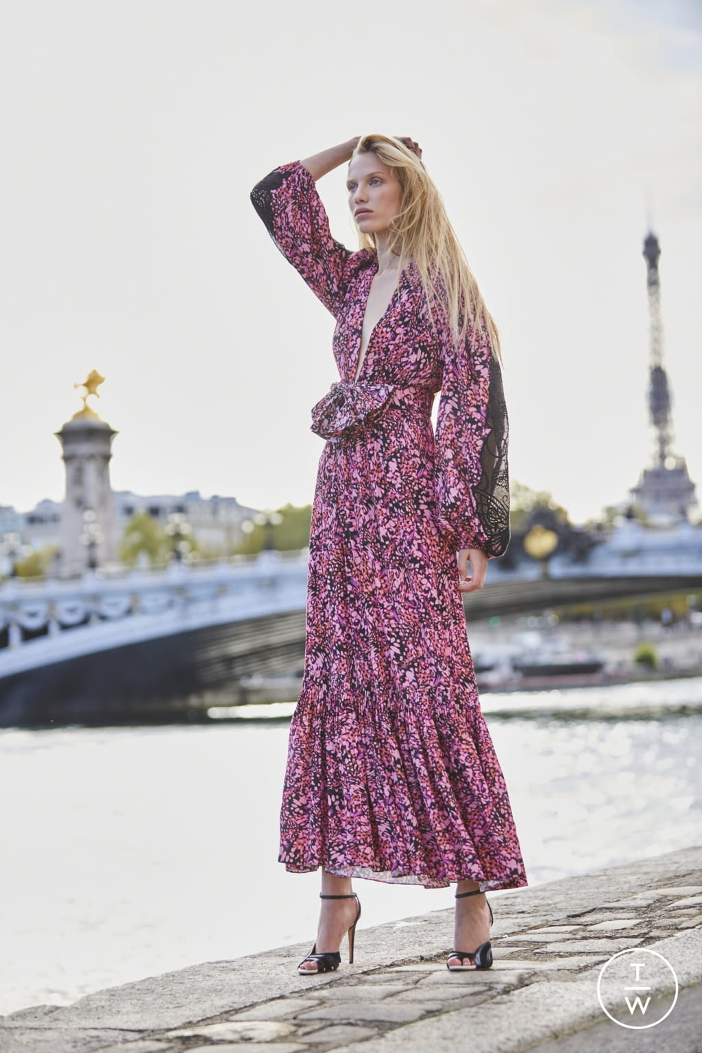 Fashion Week Paris Spring/Summer 2022 look 13 de la collection Emanuel Ungaro womenswear