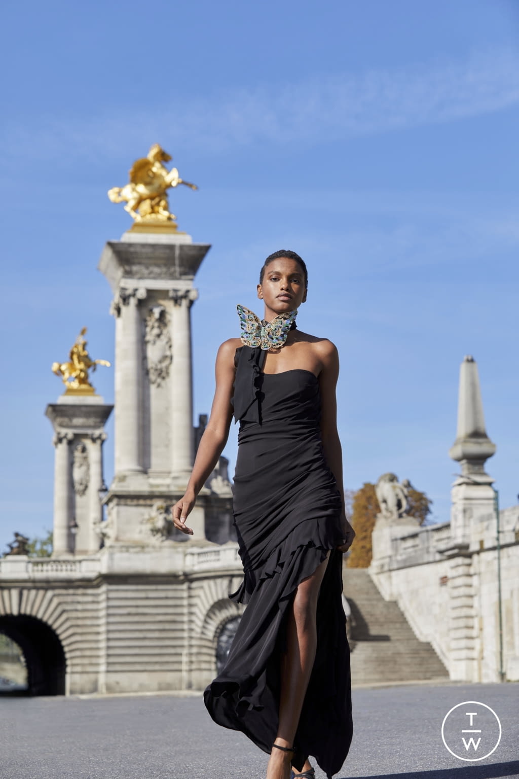 Fashion Week Paris Spring/Summer 2022 look 14 from the Emanuel Ungaro collection womenswear