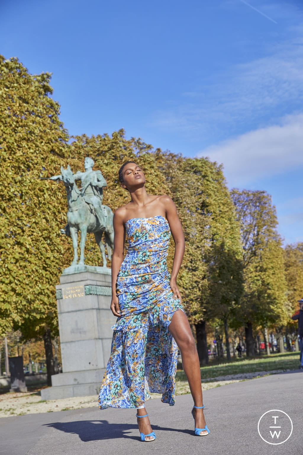 Fashion Week Paris Spring/Summer 2022 look 30 de la collection Emanuel Ungaro womenswear