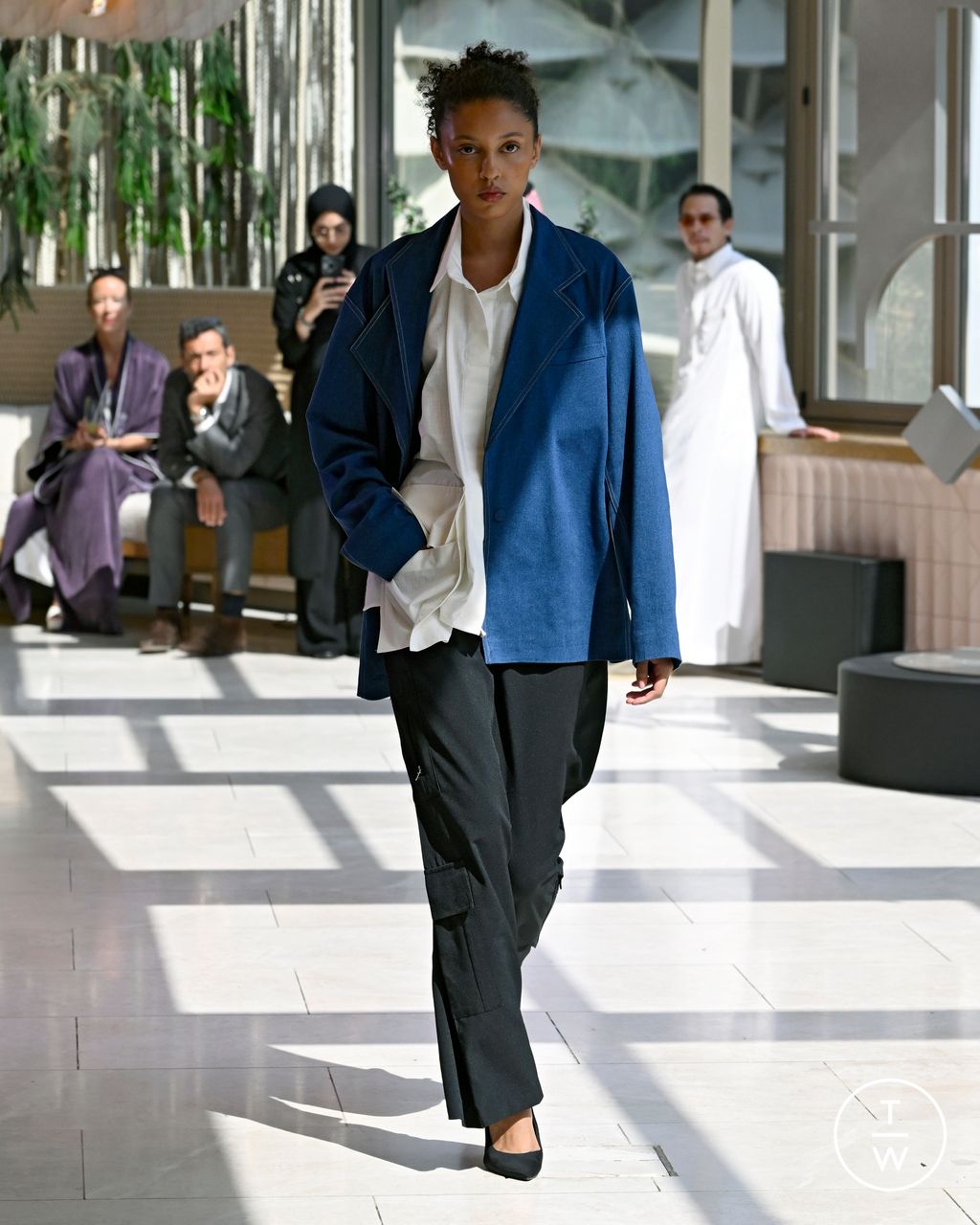 Fashion Week Paris Spring/Summer 2025 look 6 from the Uscita - Saudi 100 collection 男装