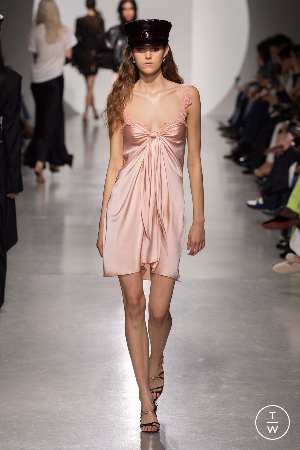 Fashion Week Paris Fall/Winter 2026 look 11 from the Vaillant collection womenswear