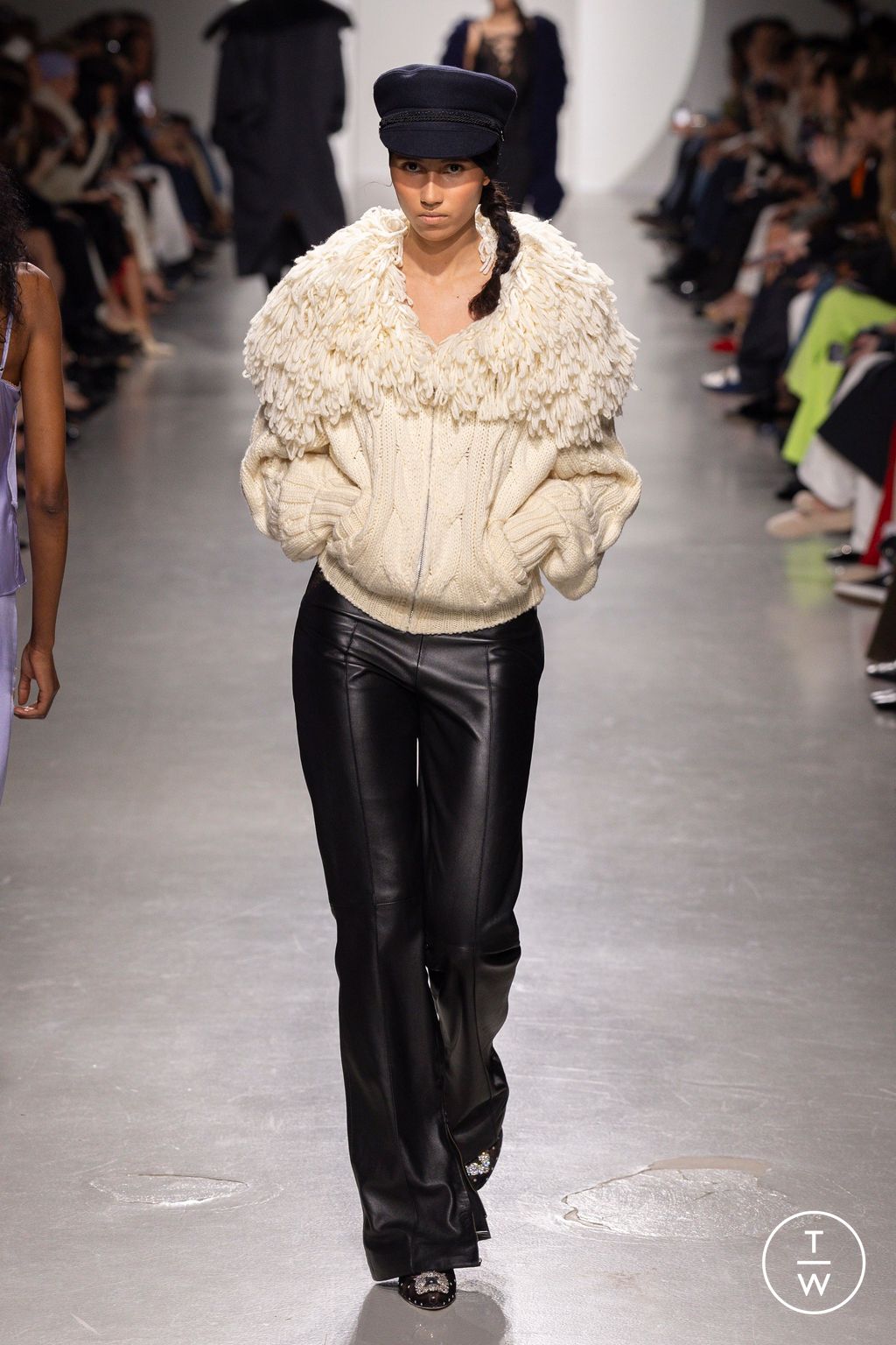Fashion Week Paris Fall/Winter 2026 look 16 from the Vaillant collection womenswear