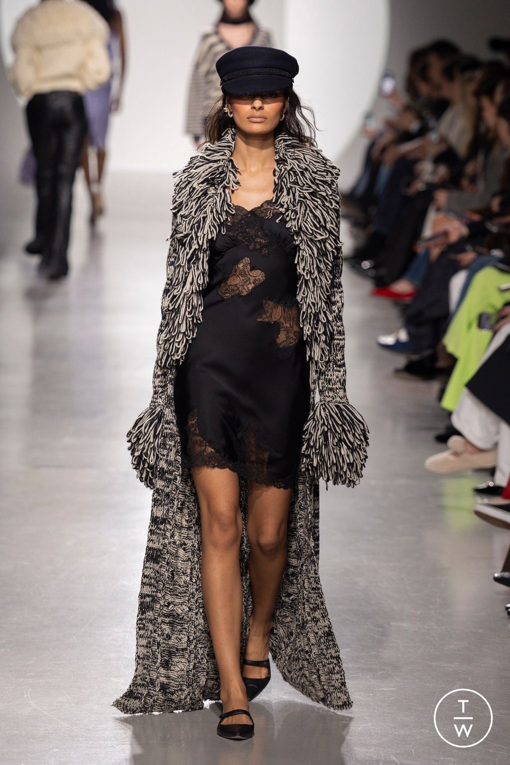 Fashion Week Paris Fall/Winter 2026 look 18 from the Vaillant collection womenswear