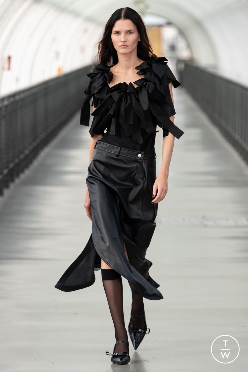 Fashion Week Paris Spring/Summer 2024 look 2 de la collection Vaillant womenswear