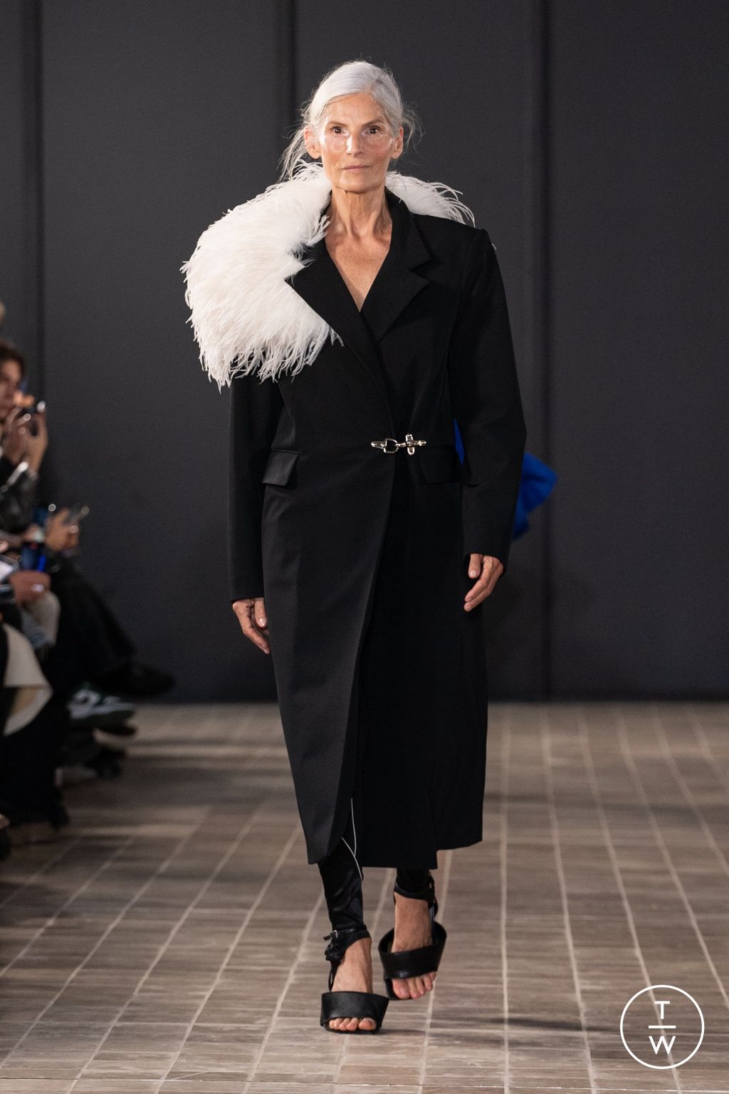 Fashion Week Paris Spring/Summer 2025 look 5 de la collection Vaillant womenswear