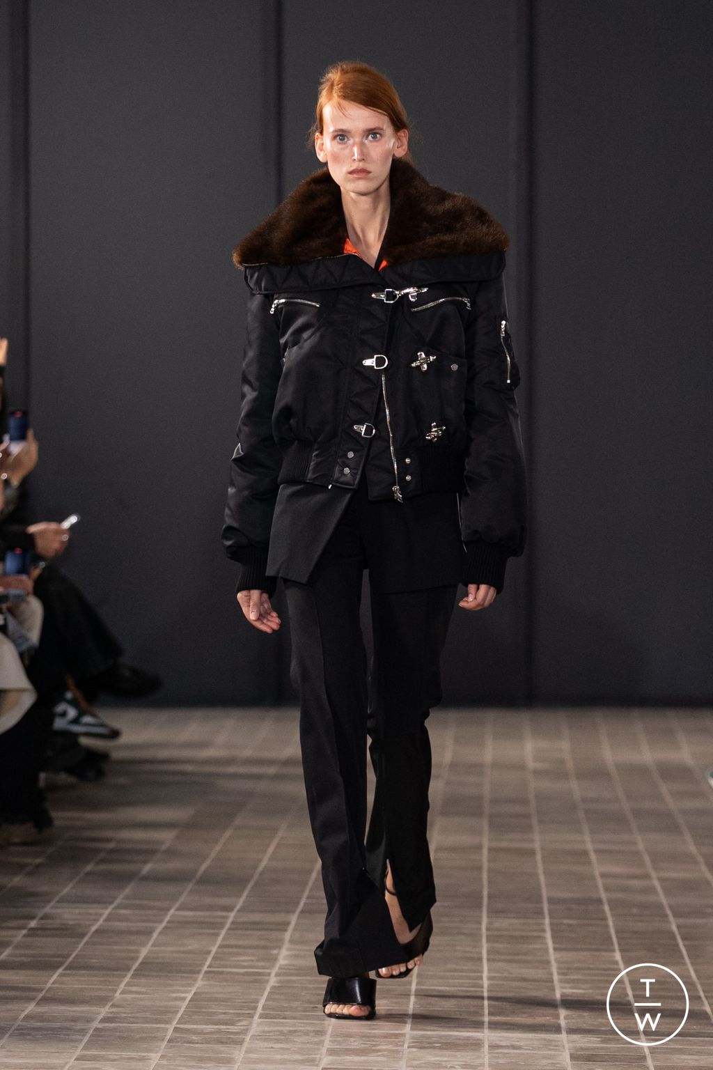 Fashion Week Paris Spring/Summer 2025 look 10 from the Vaillant collection womenswear