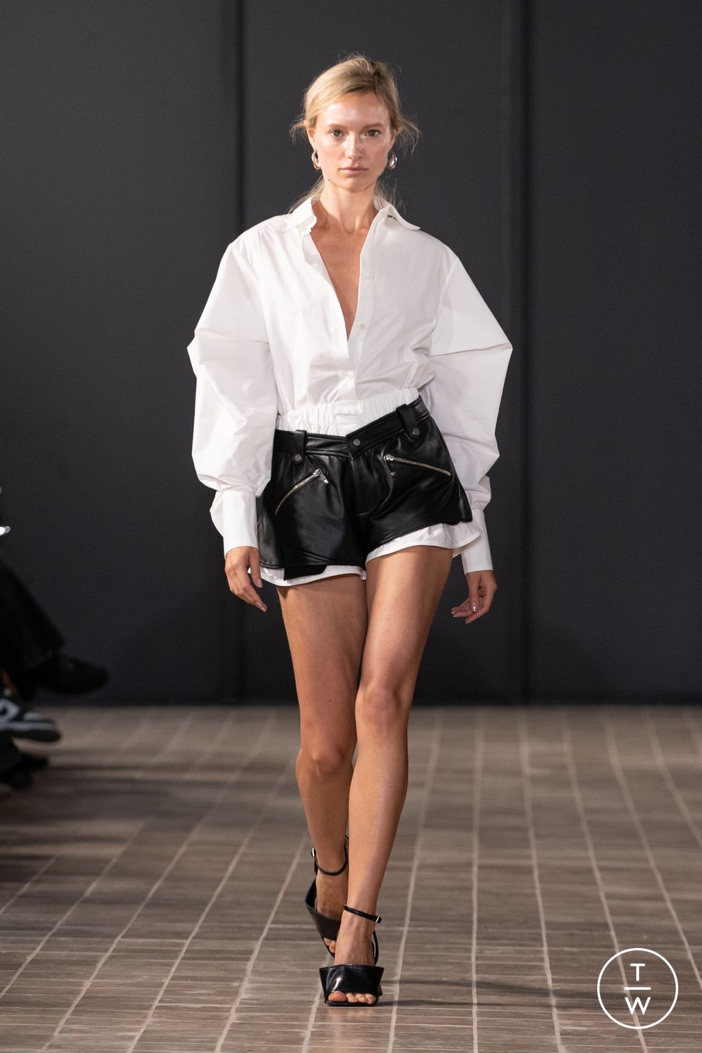 Fashion Week Paris Spring-Summer 2025 look 11 from the Vaillant collection womenswear