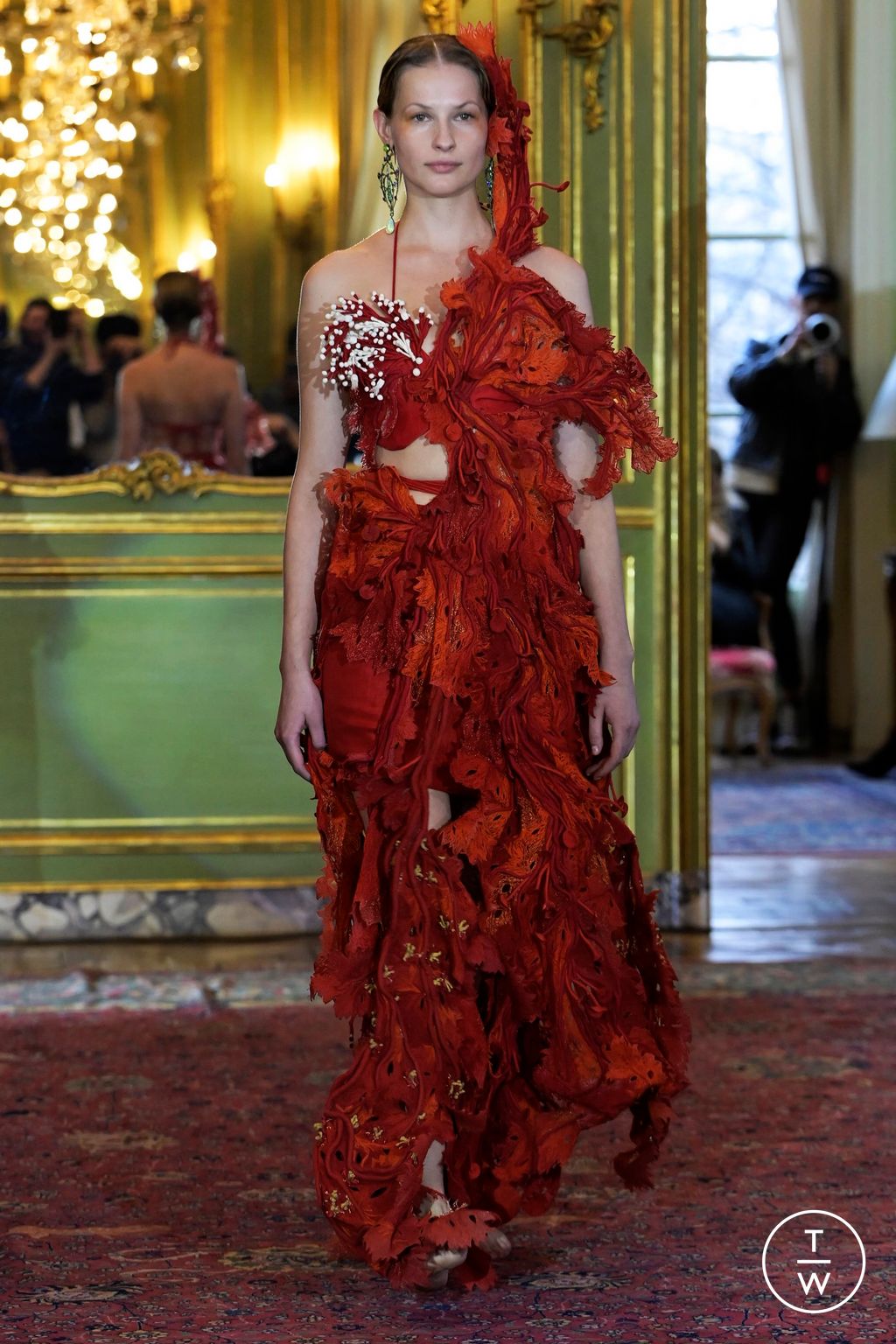 Fashion Week Paris Spring/Summer 2024 look 19 from the Vaishali S collection couture