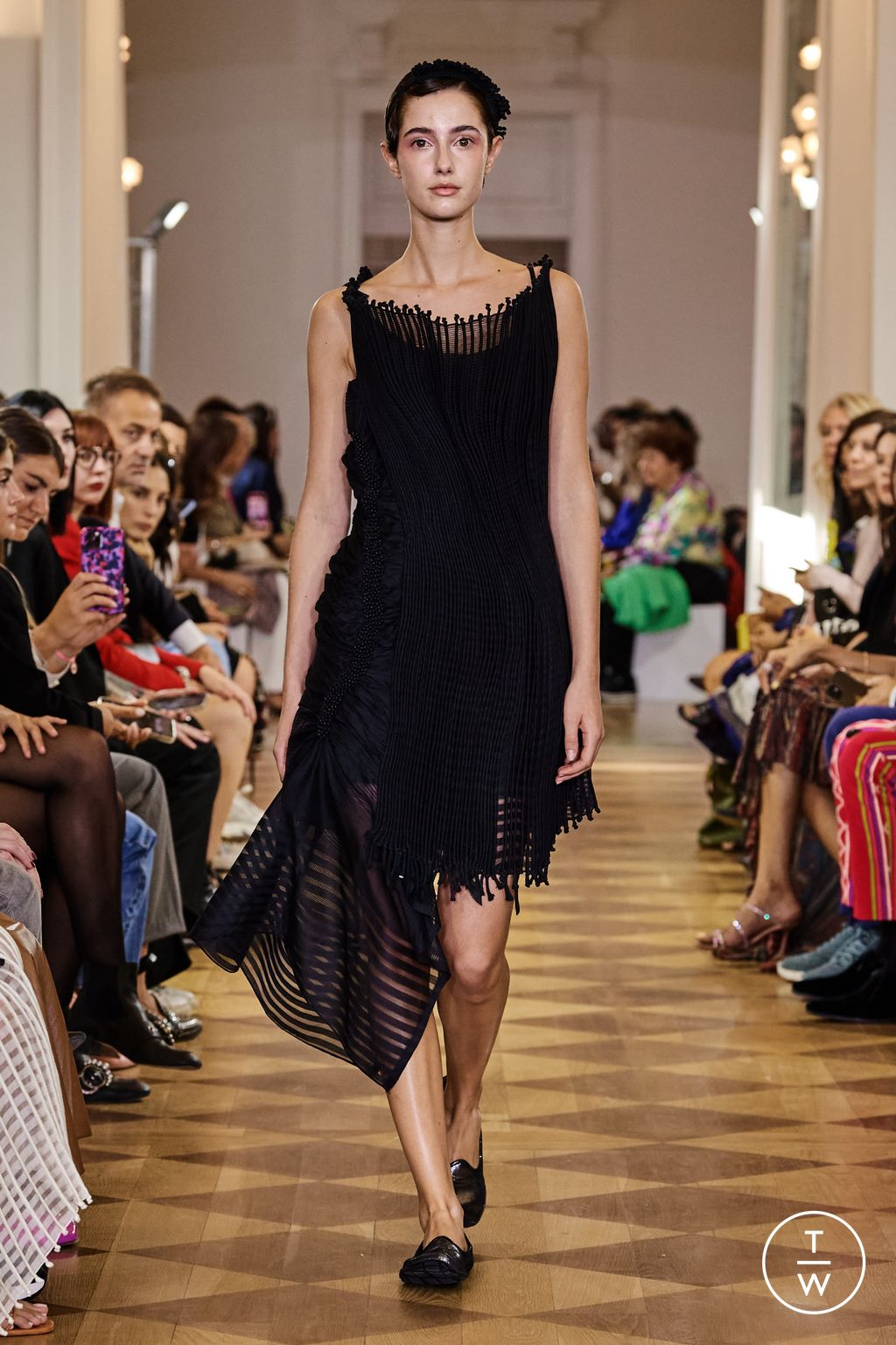 Fashion Week Milan Spring/Summer 2023 look 28 from the Vaishali S collection womenswear