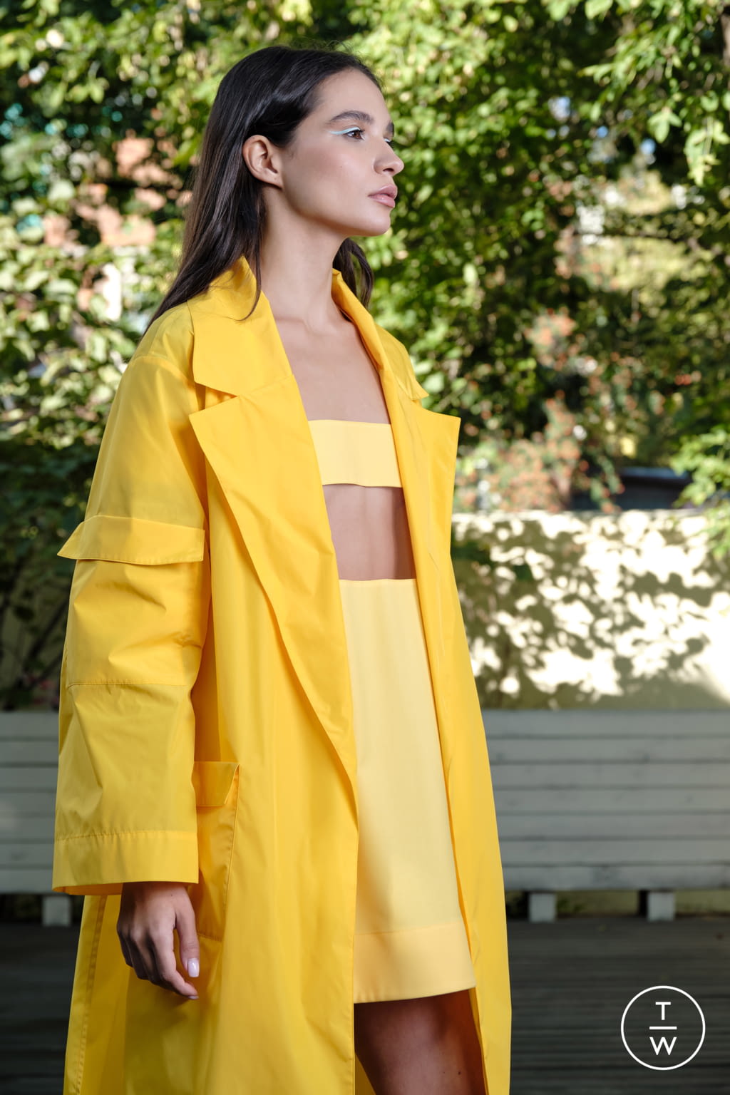Fashion Week Paris Spring/Summer 2022 look 12 de la collection Valentin Yudashkin womenswear