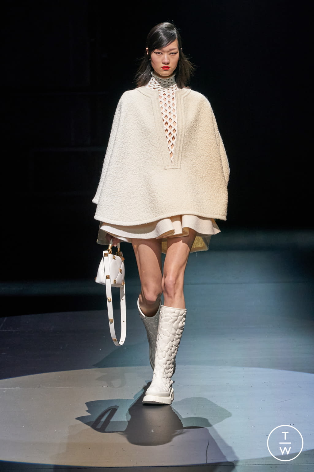 Fashion Week Milan Fall/Winter 2021 look 29 de la collection Valentino womenswear