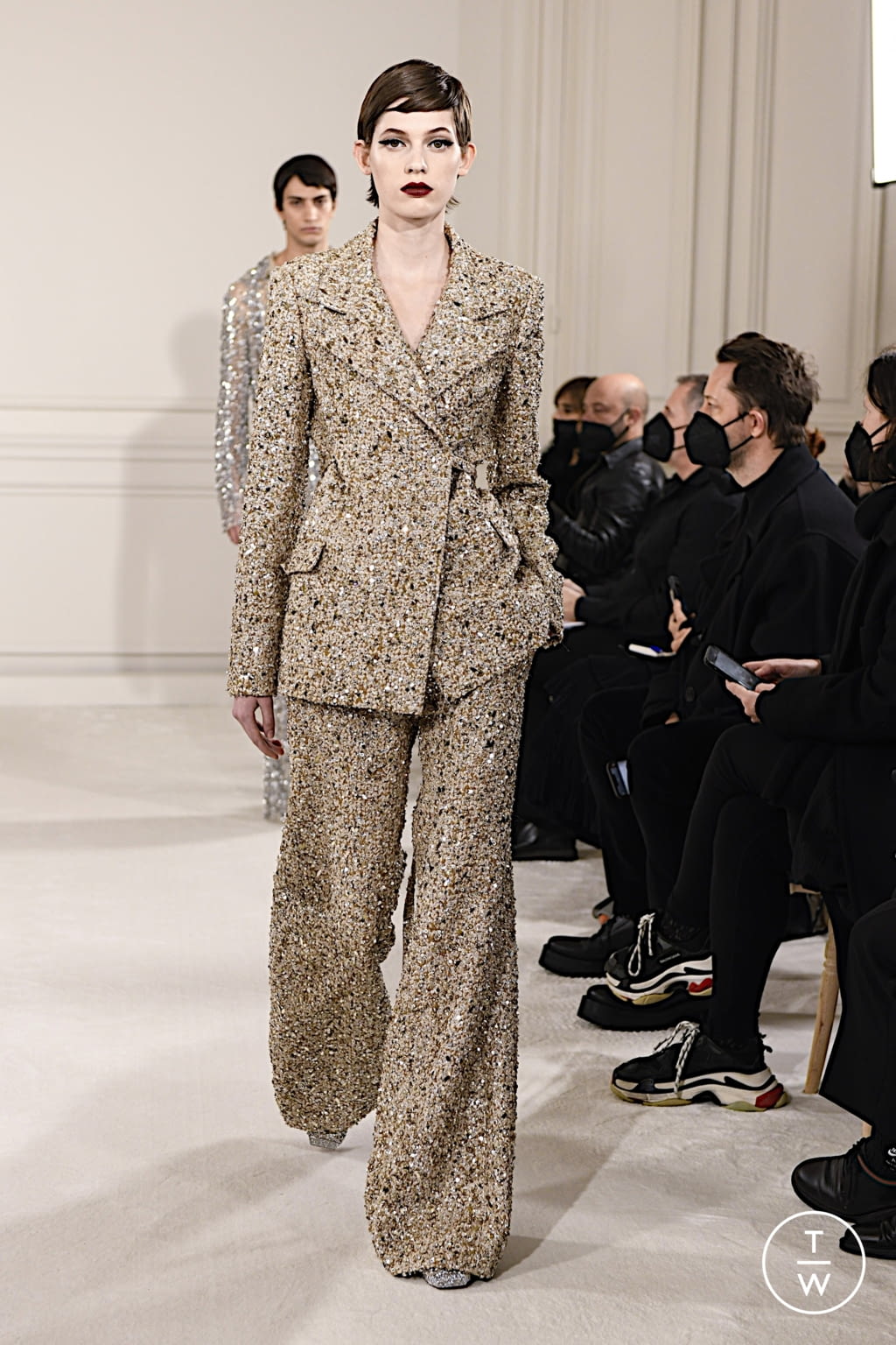 Fashion Week Paris Spring/Summer 2022 look 45 from the Valentino collection couture