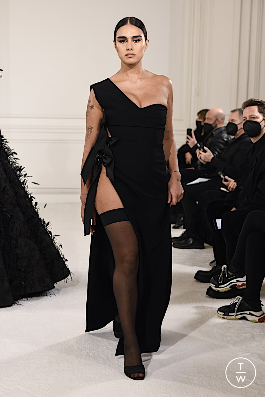 Fashion Week Paris Spring/Summer 2022 look 52 de la collection Valentino couture