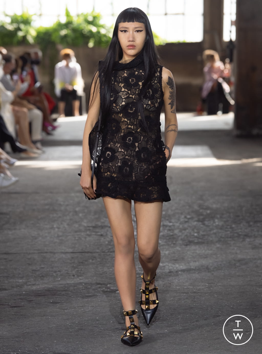 Fashion Week Milan Spring/Summer 2021 look 15 from the Valentino collection womenswear