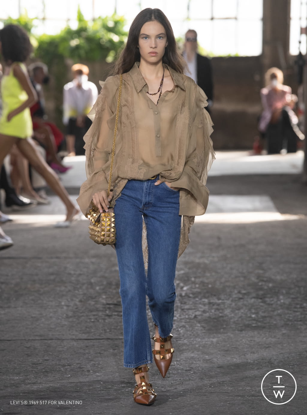 Fashion Week Milan Spring/Summer 2021 look 35 from the Valentino collection womenswear