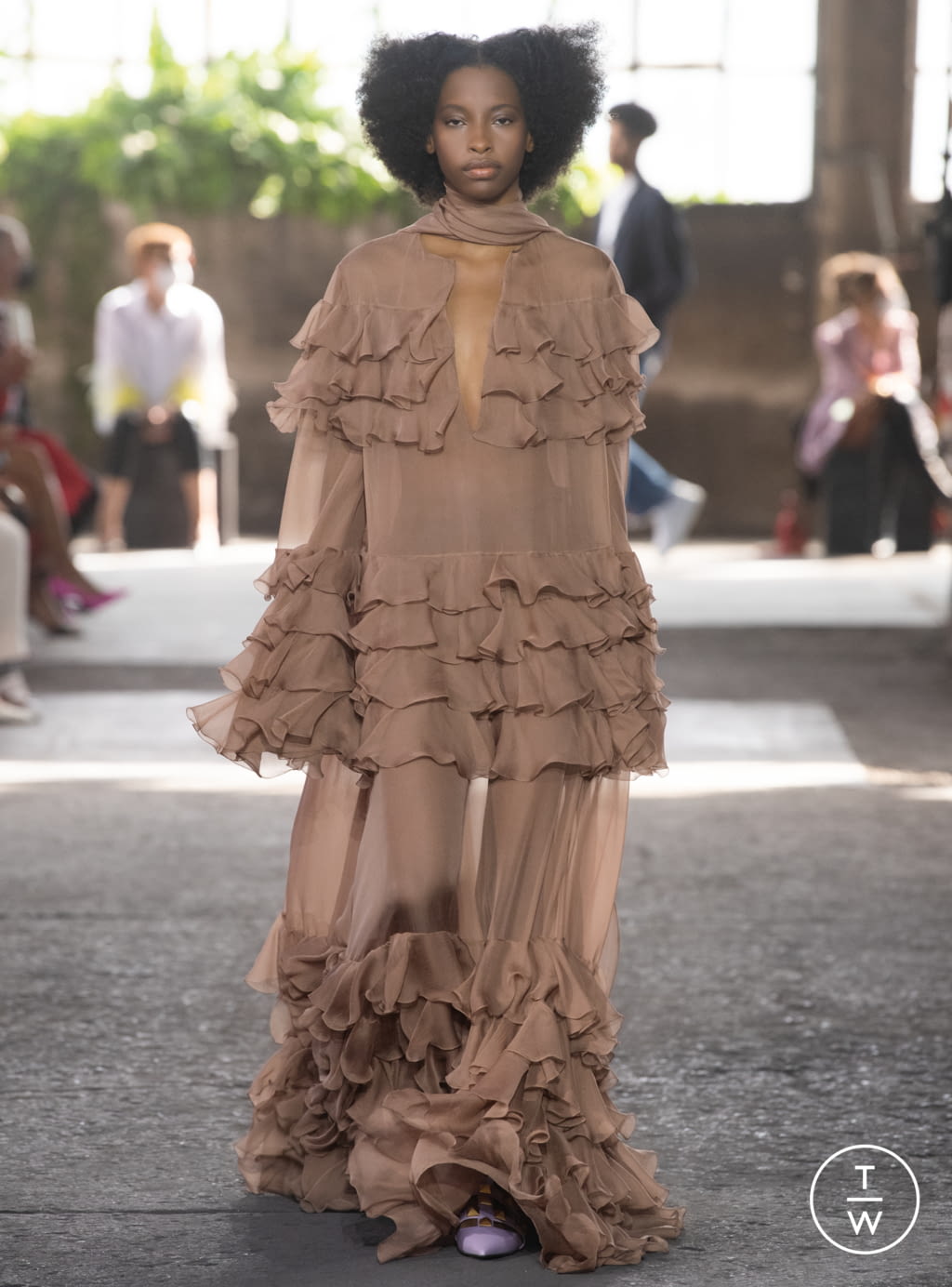Fashion Week Milan Spring/Summer 2021 look 61 from the Valentino collection womenswear