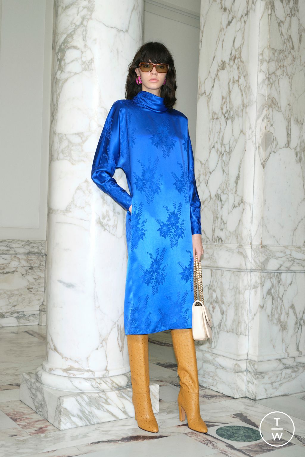 Fashion Week Paris Pre-Fall 2026 look 62 from the Valentino collection womenswear