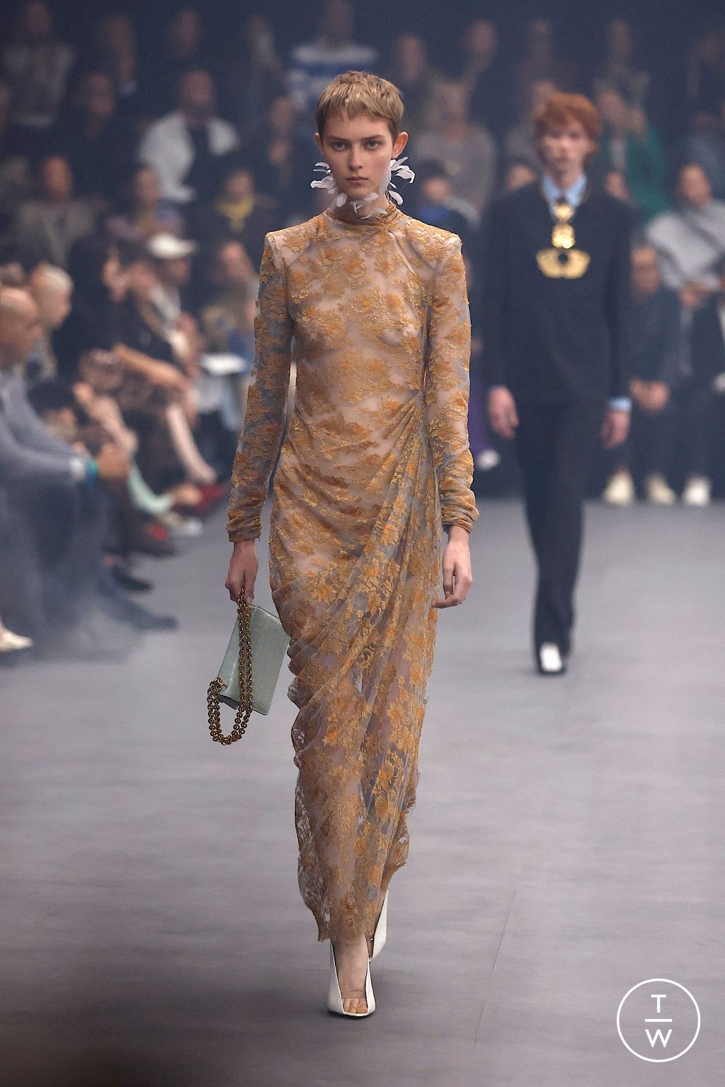 Fashion Week Paris Spring/Summer 2026 look 3 from the Valentino collection womenswear