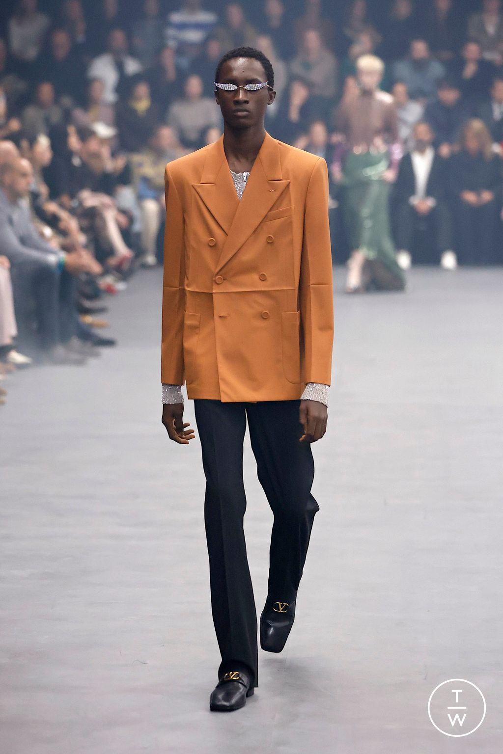 Fashion Week Paris Spring/Summer 2026 look 78 from the Valentino collection womenswear