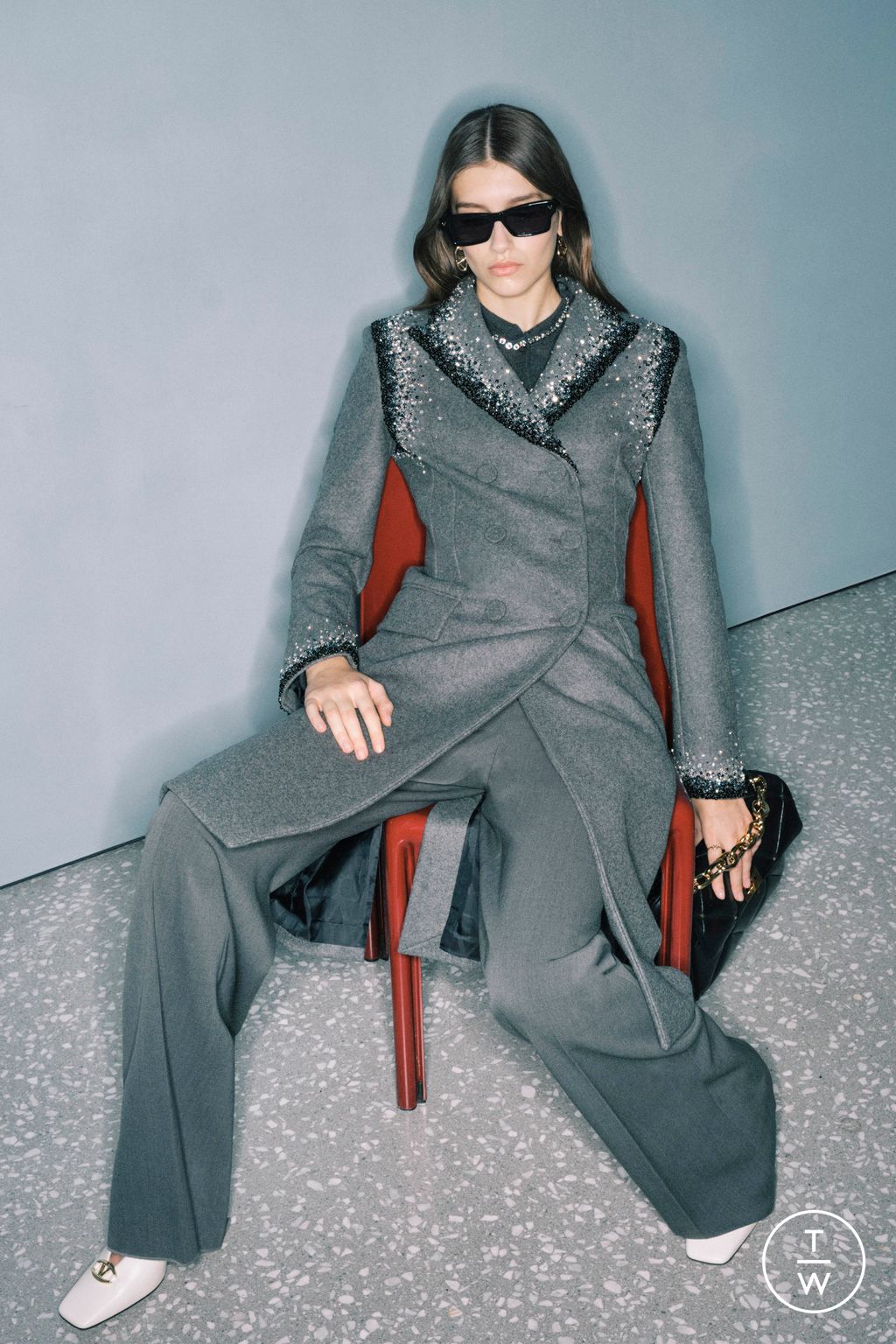 Fashion Week Paris Pre-Fall 2024 look 44 from the Valentino collection 女装