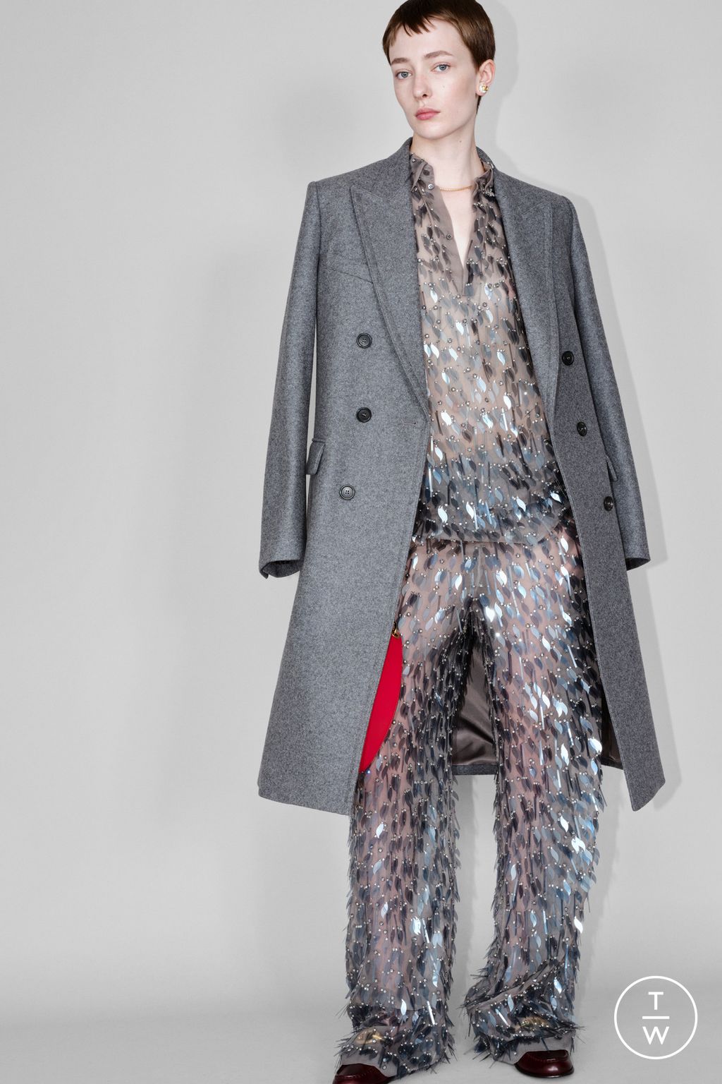 Fashion Week Paris Resort 2024 look 12 from the Valentino collection womenswear