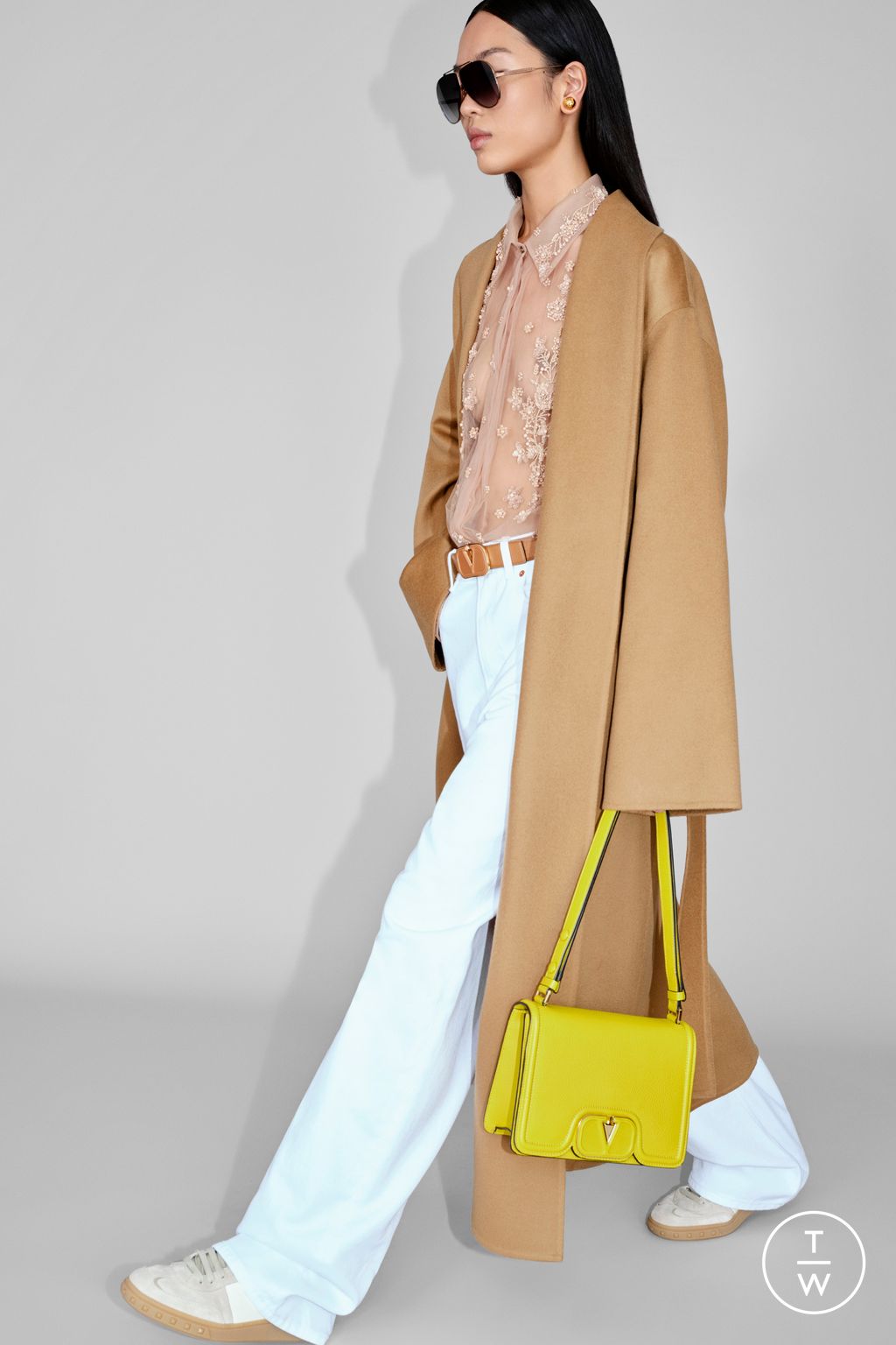 Fashion Week Paris Resort 2024 look 23 from the Valentino collection womenswear