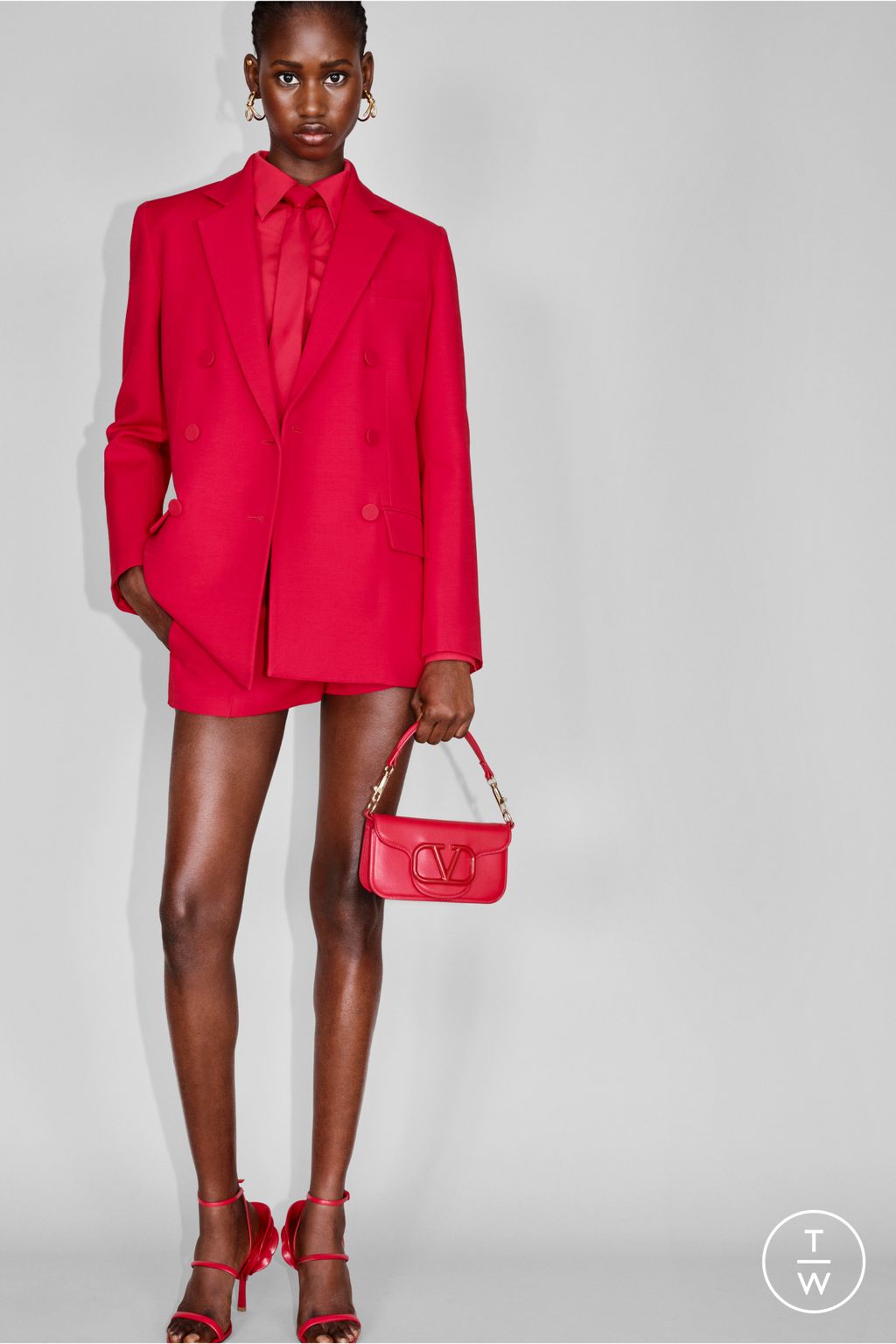 Fashion Week Paris Resort 2024 look 43 from the Valentino collection womenswear