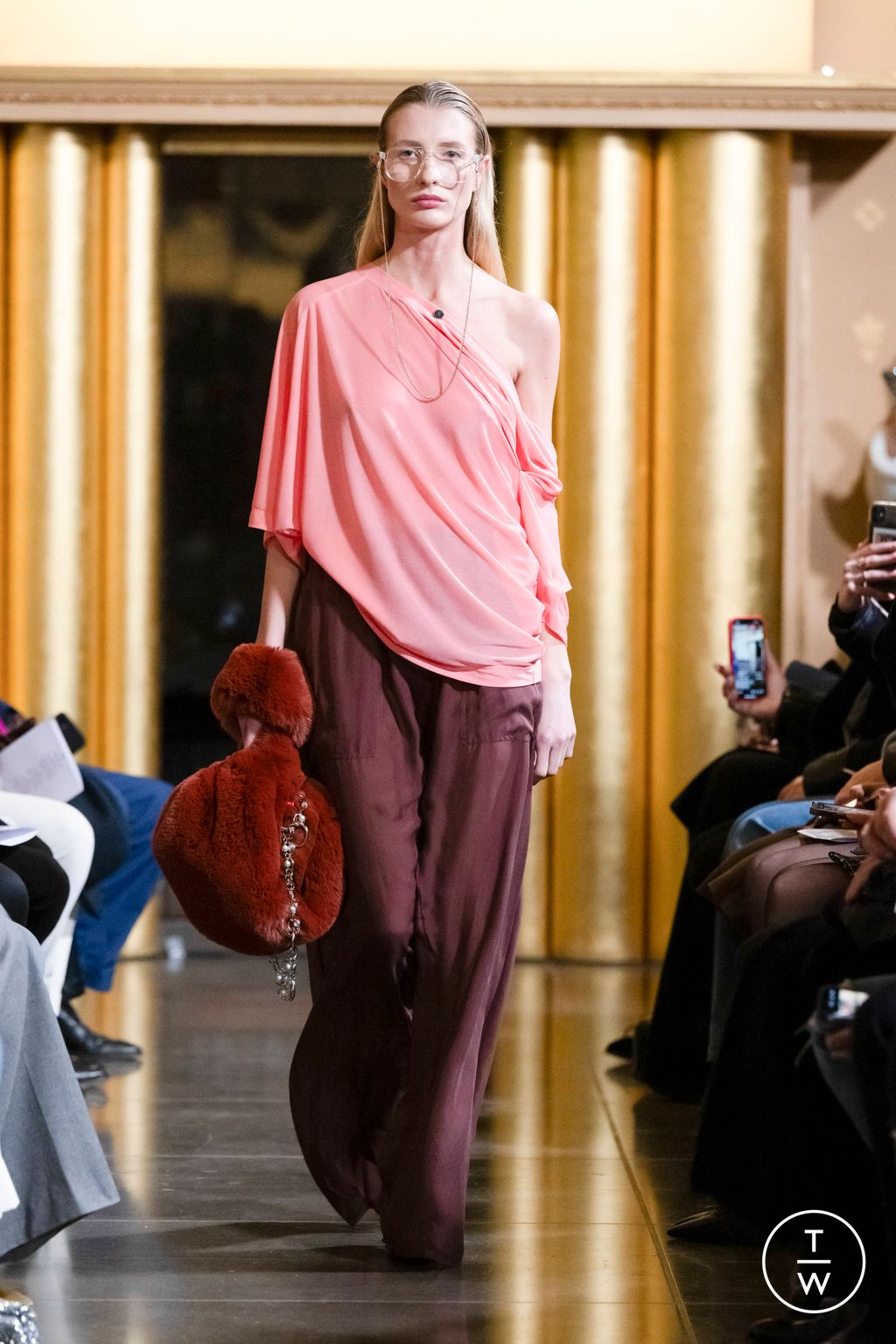 Fashion Week Paris Fall/Winter 2024 look 20 de la collection Valette Studio menswear