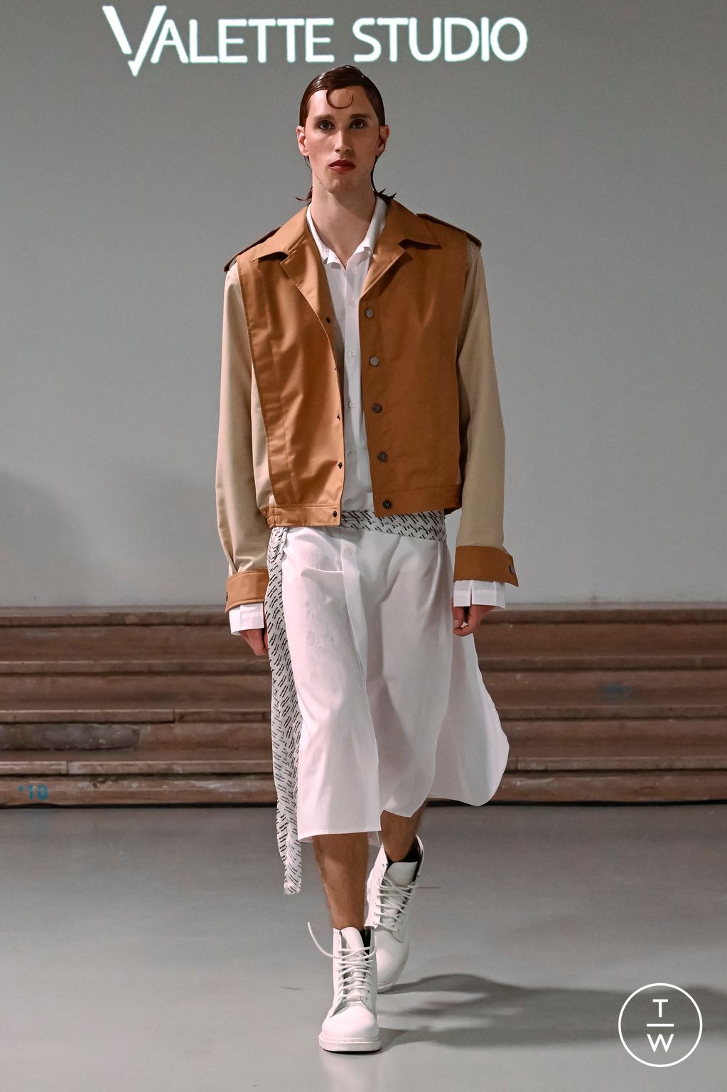 Fashion Week Paris Spring/Summer 2024 look 4 from the Valette Studio collection menswear