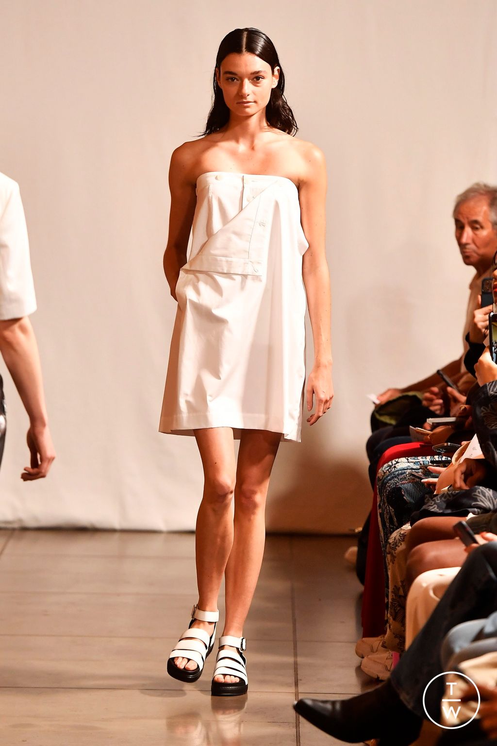 Fashion Week Paris Spring/Summer 2025 look 24 from the Valette Studio collection menswear