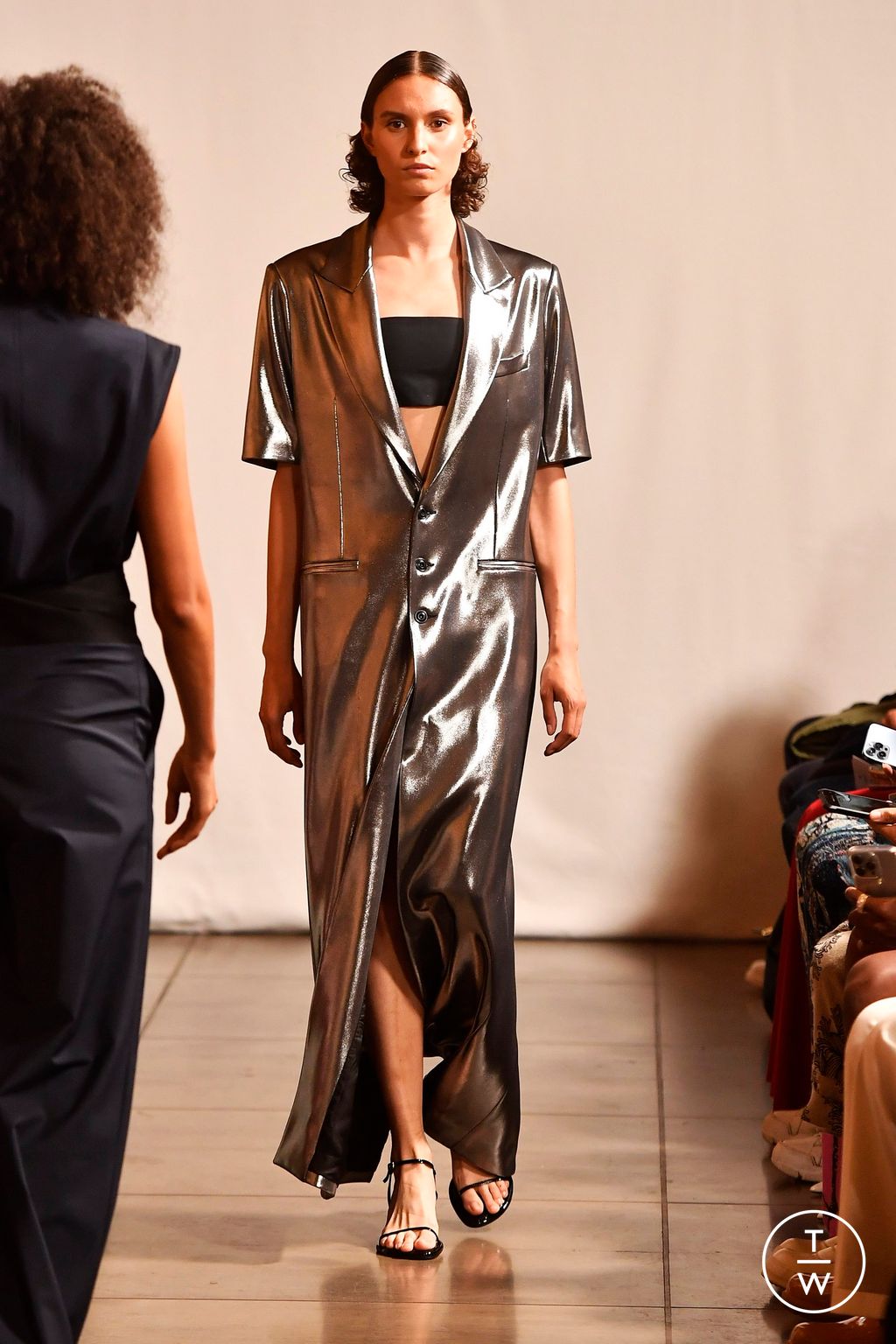 Fashion Week Paris Spring-Summer 2025 look 28 de la collection Valette Studio menswear