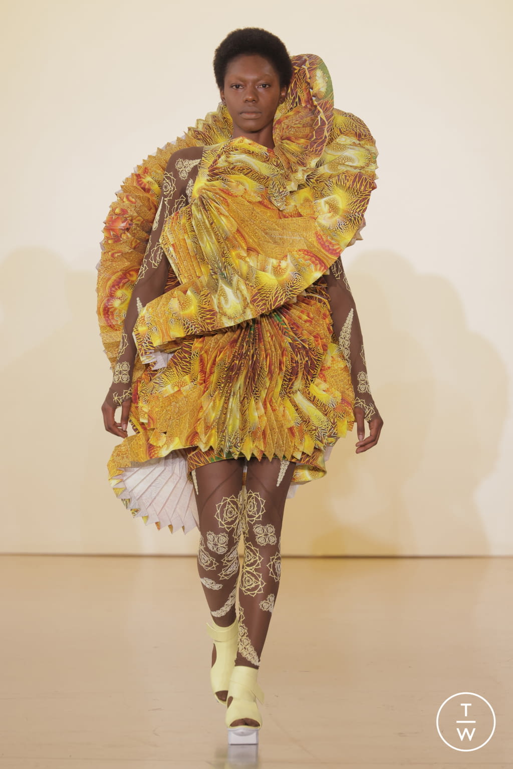 Fashion Week New York Spring/Summer 2022 look 13 from the Threeasfour collection womenswear
