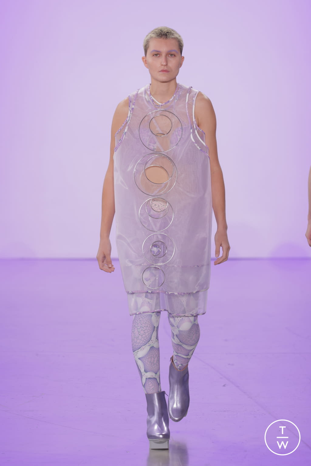 Fashion Week New York Spring/Summer 2022 look 30 from the Threeasfour collection 女装