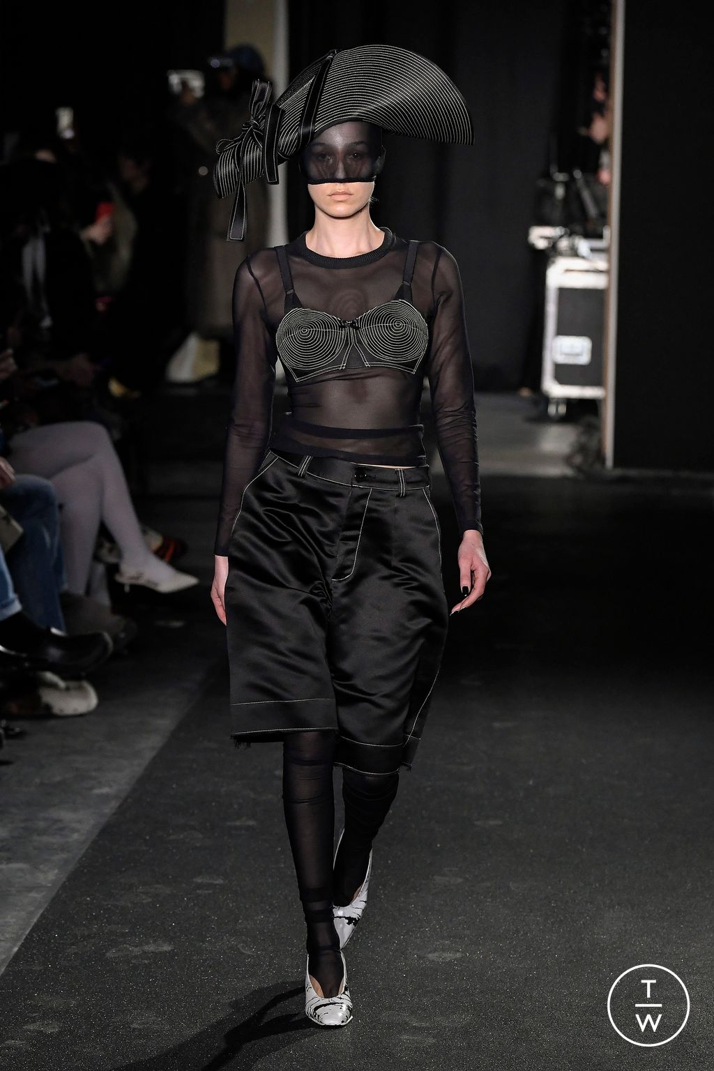 Fashion Week Paris Fall/Winter 2023 look 14 from the Vaquera collection womenswear