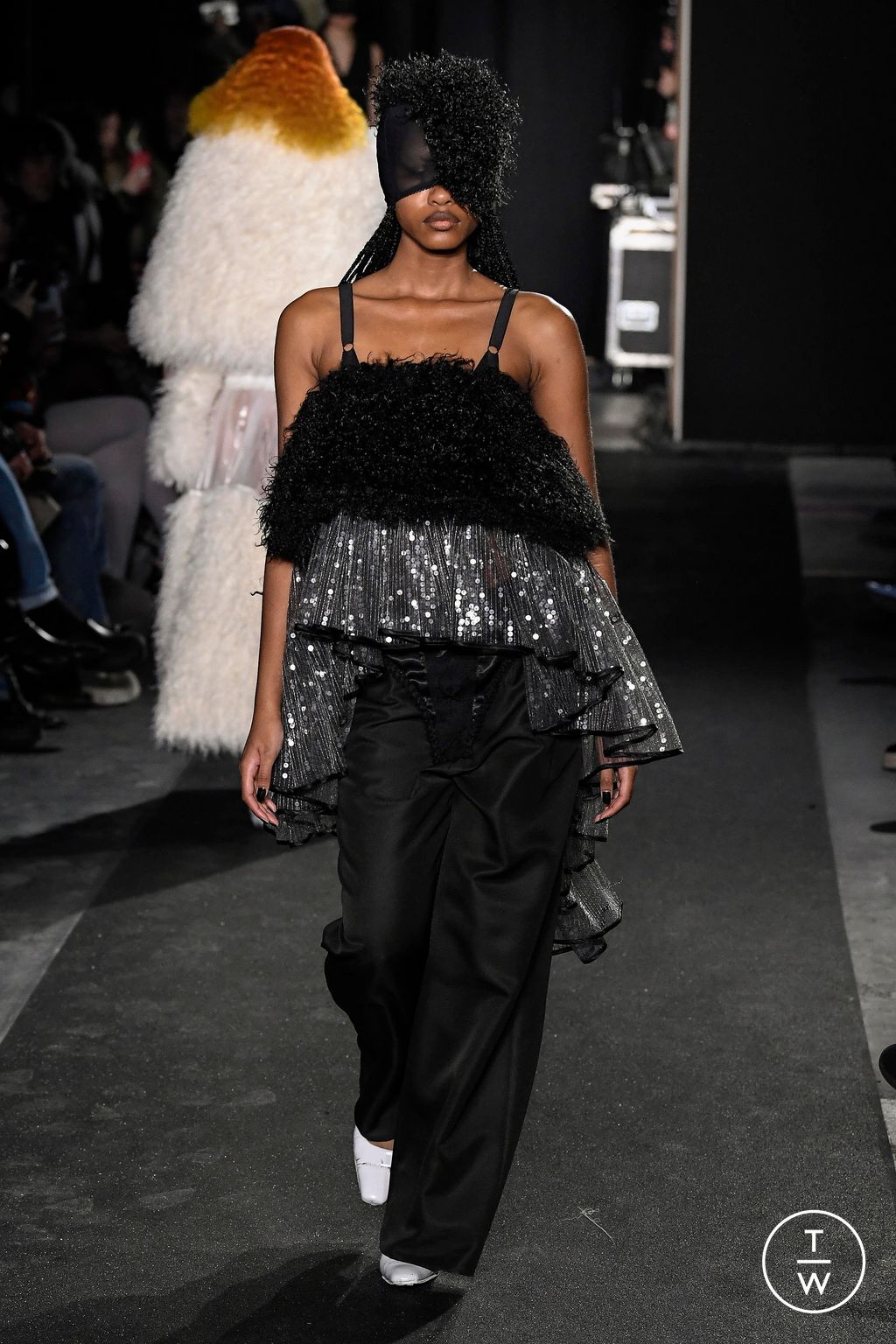 Fashion Week Paris Fall/Winter 2023 look 37 from the Vaquera collection 女装