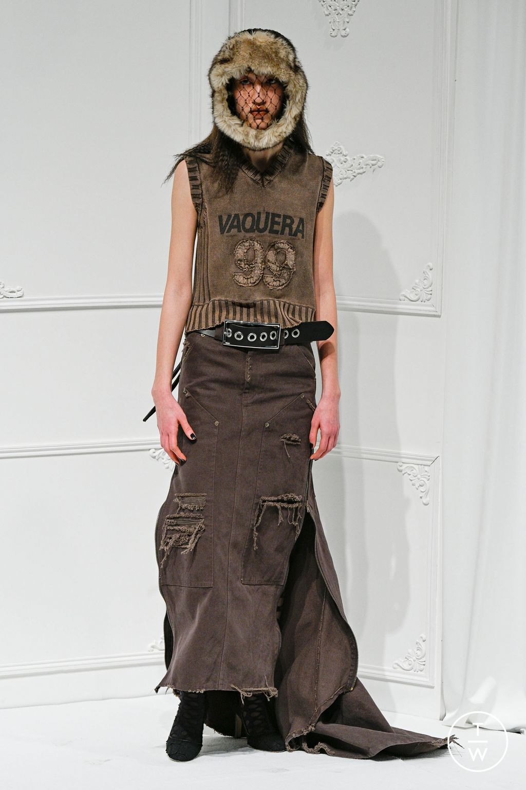 Fashion Week Paris Fall/Winter 2024 look 3 de la collection Vaquera womenswear