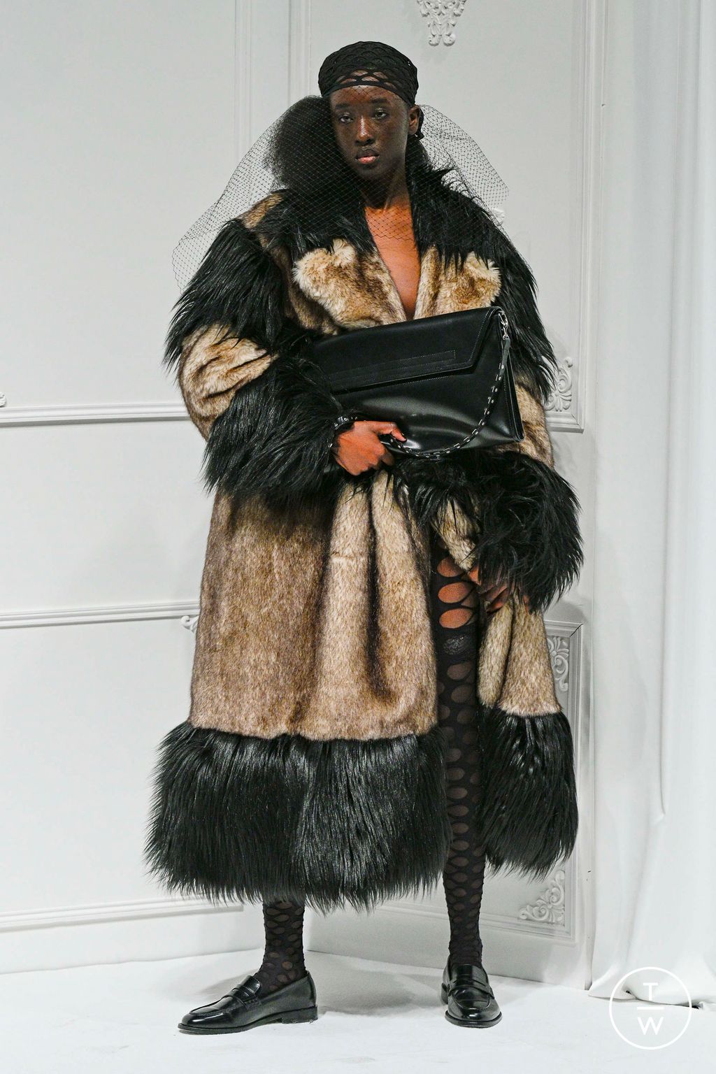 Fashion Week Paris Fall/Winter 2024 look 5 de la collection Vaquera womenswear