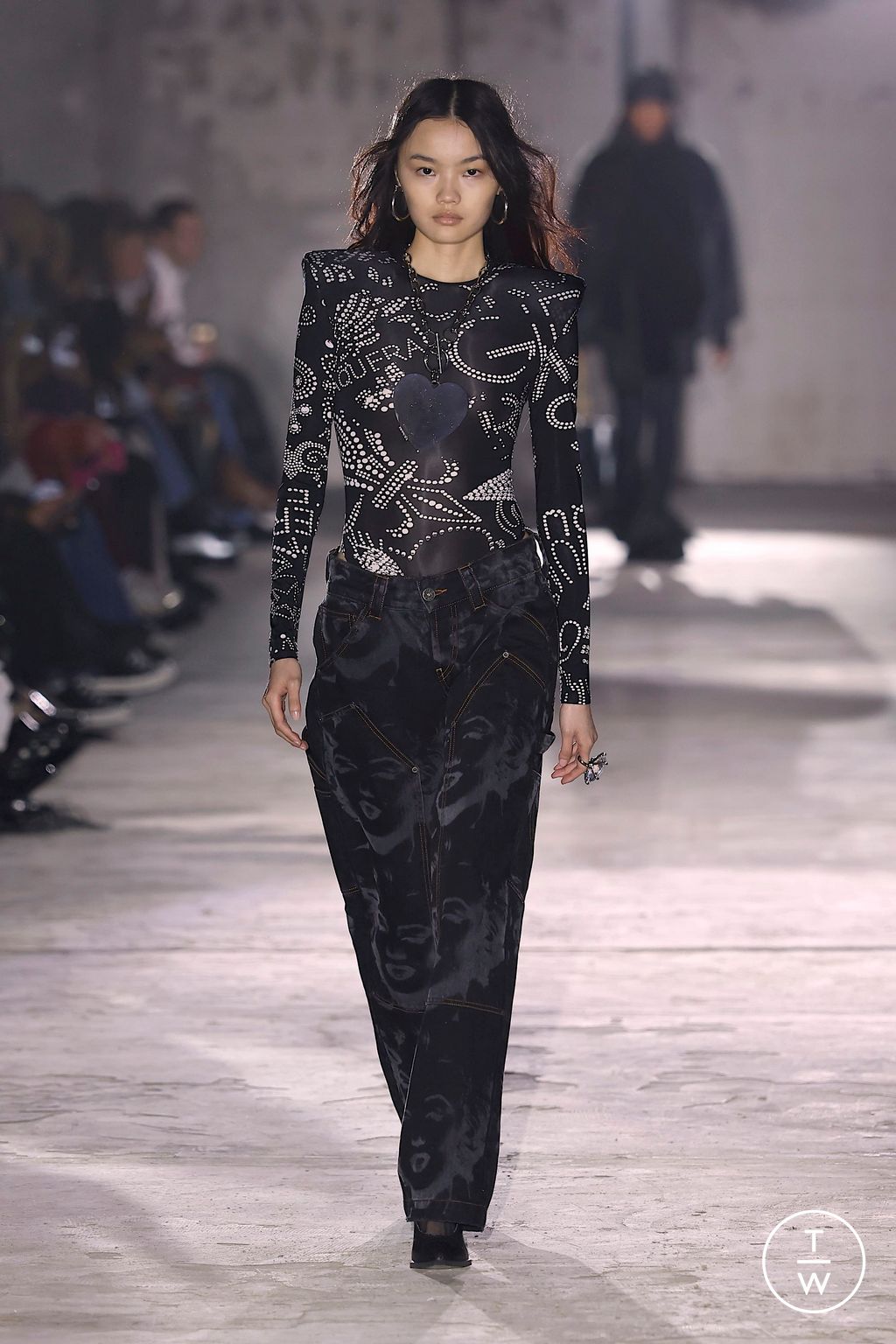 Fashion Week Paris Fall/Winter 2025 look 8 de la collection Vaquera womenswear