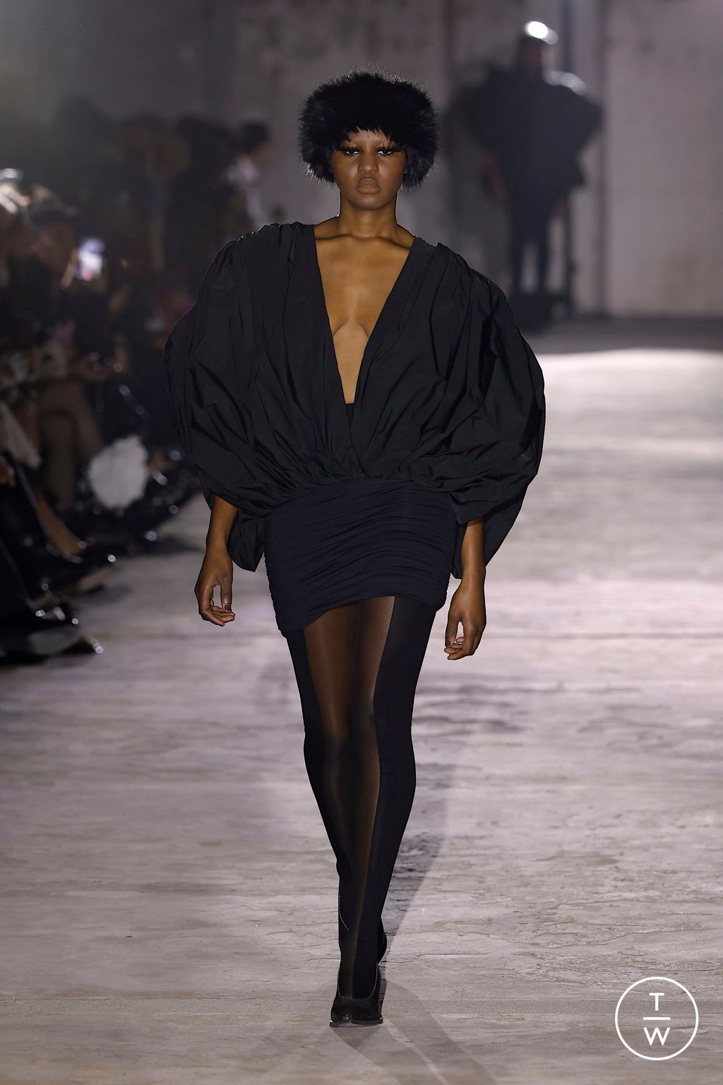 Fashion Week Paris Fall/Winter 2025 look 14 de la collection Vaquera womenswear