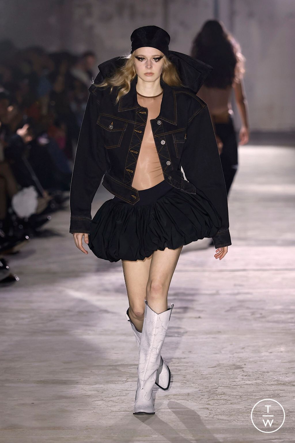 Fashion Week Paris Fall/Winter 2025 look 26 de la collection Vaquera womenswear